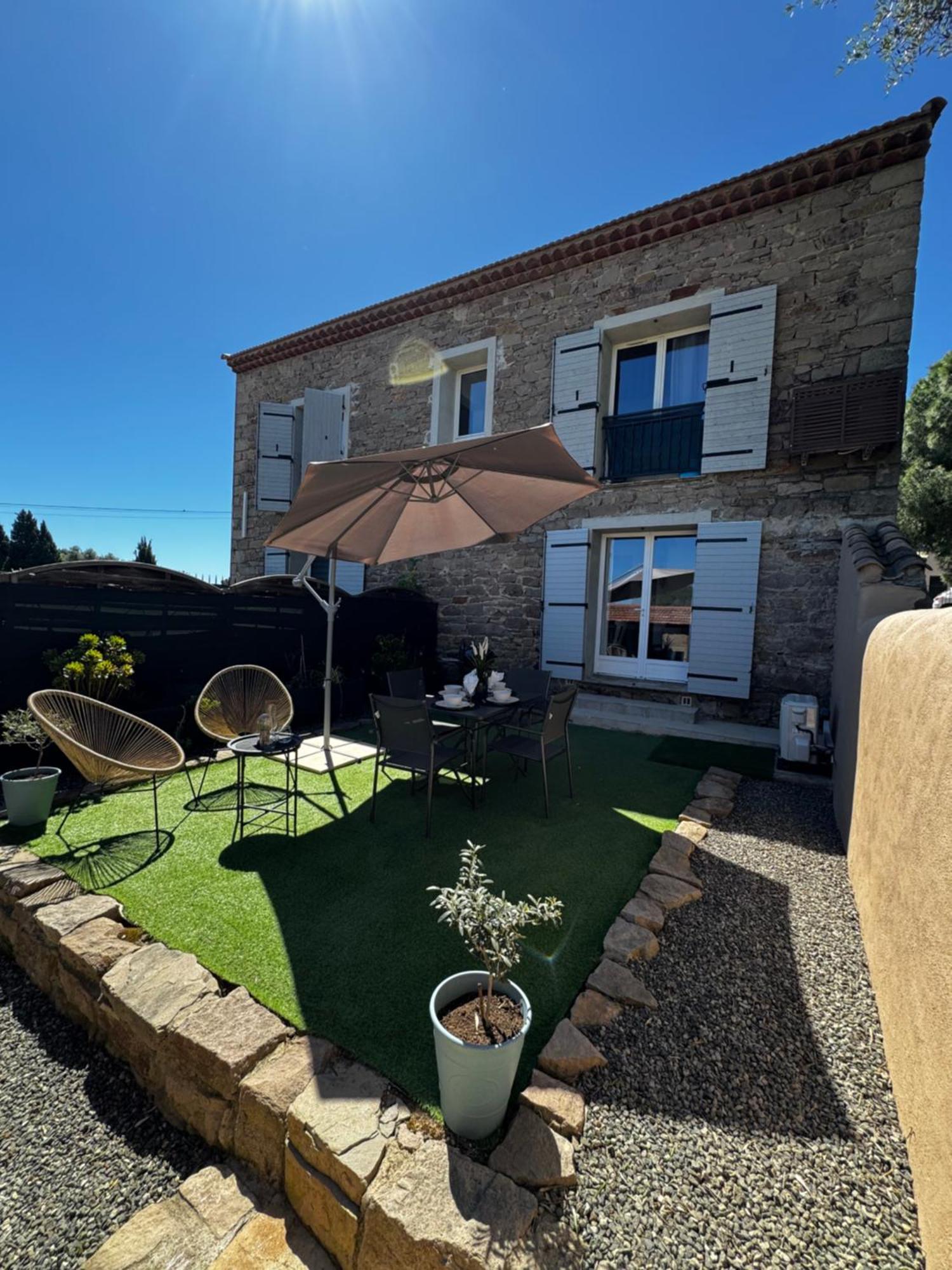 Апартаменты La Bastide Saint Pierre T2 - Jardin Рокбрюн-сюр-Аржан Экстерьер фото