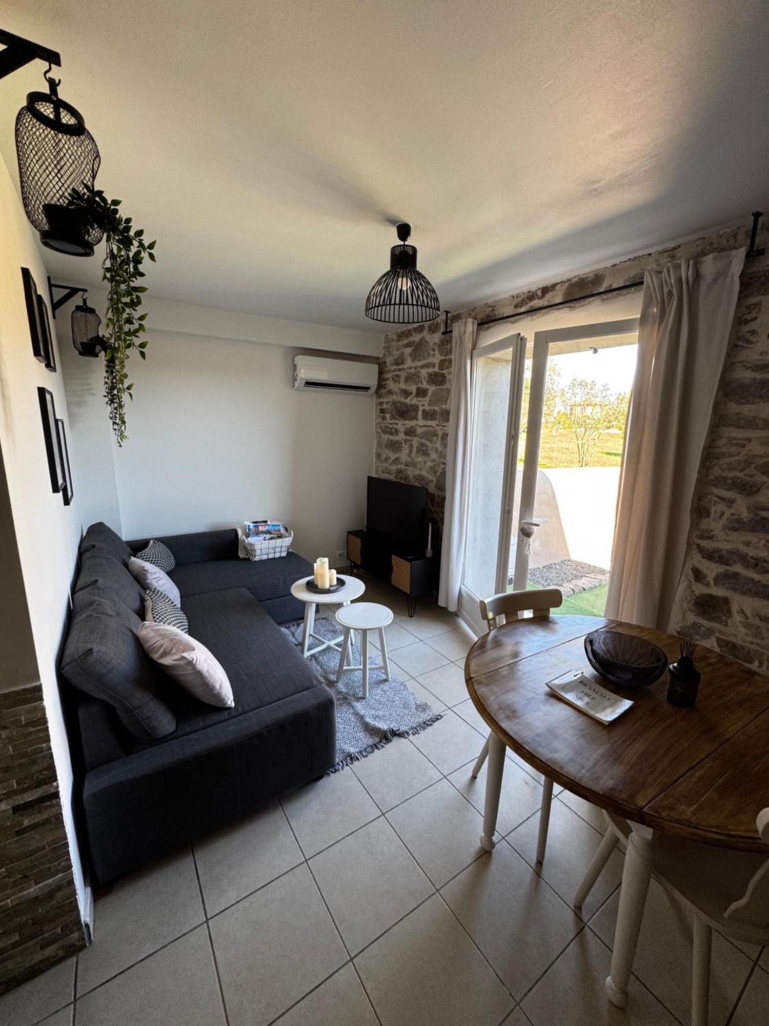 Апартаменты La Bastide Saint Pierre T2 - Jardin Рокбрюн-сюр-Аржан Экстерьер фото